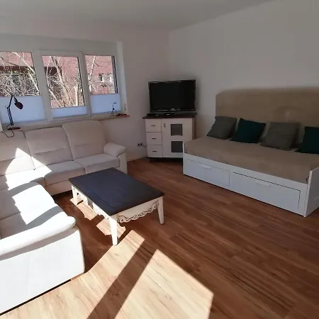 85 qm Wohnung Pauluste mit Terasse und Garten Rostock Exterior foto