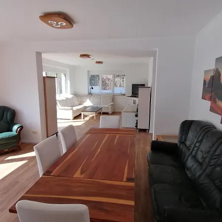 85 qm Wohnung Pauluste mit Terasse und Garten Rostock Exterior foto