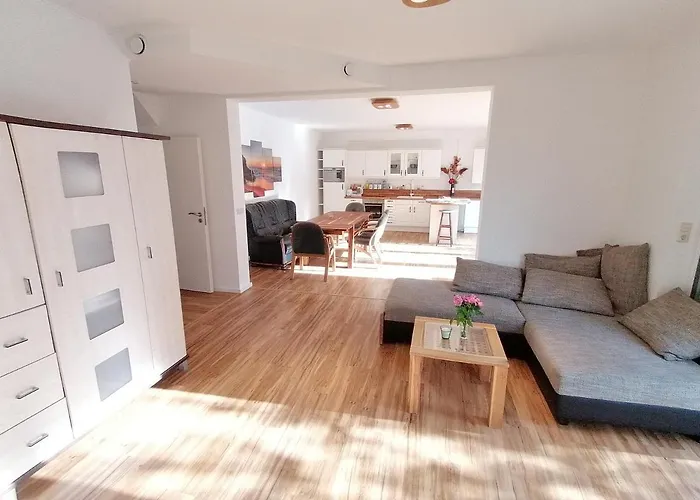 85 qm Wohnung Pauluste mit Terasse und Garten