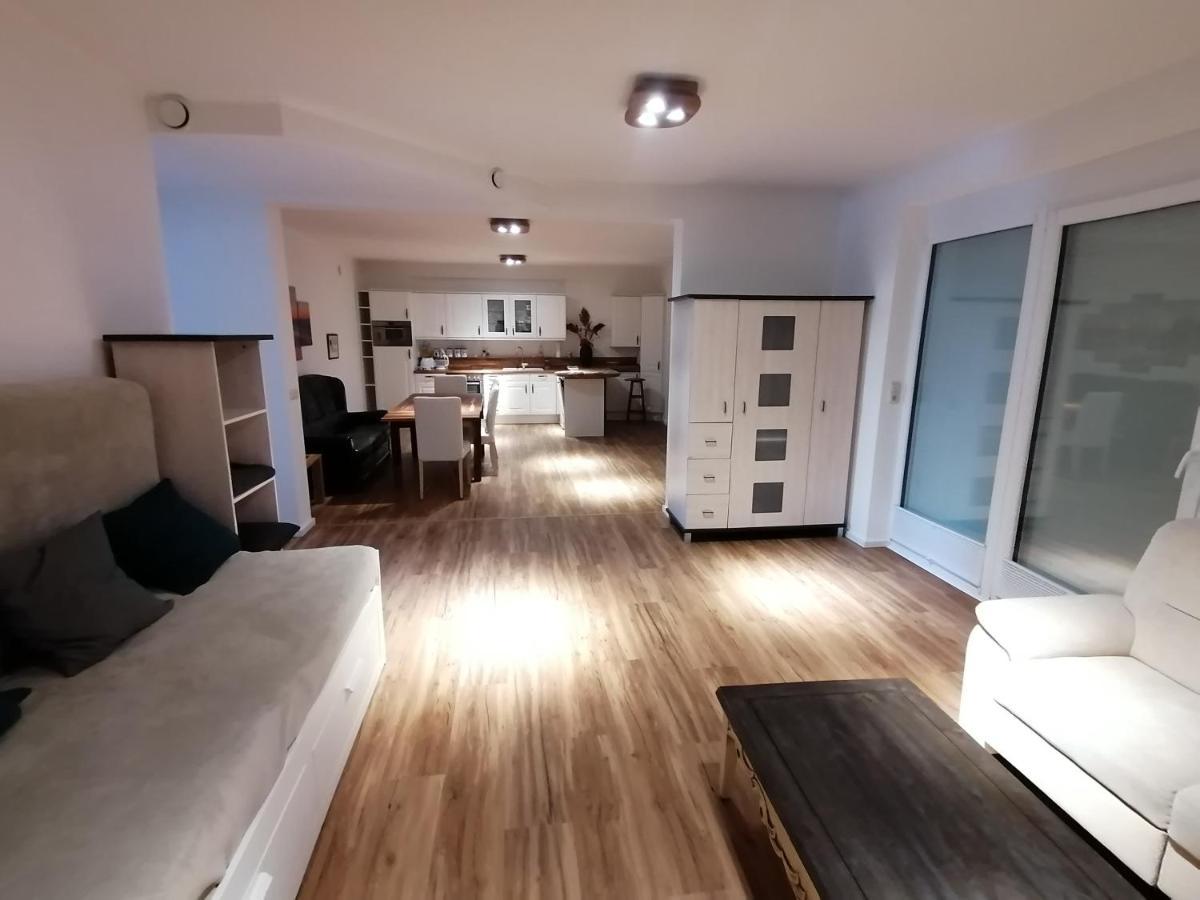 Apartment 85 Qm Pauluste Mit Terasse Und Garten *
